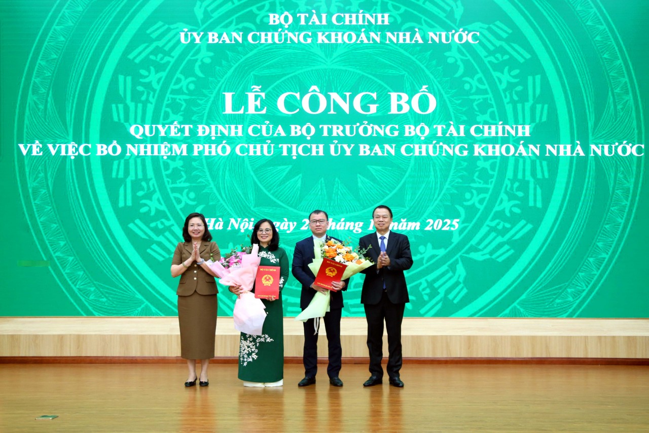 Bộ Tài chính bổ nhiệm 2 Phó Chủ tịch Uỷ ban Chứng khoán Nhà nước