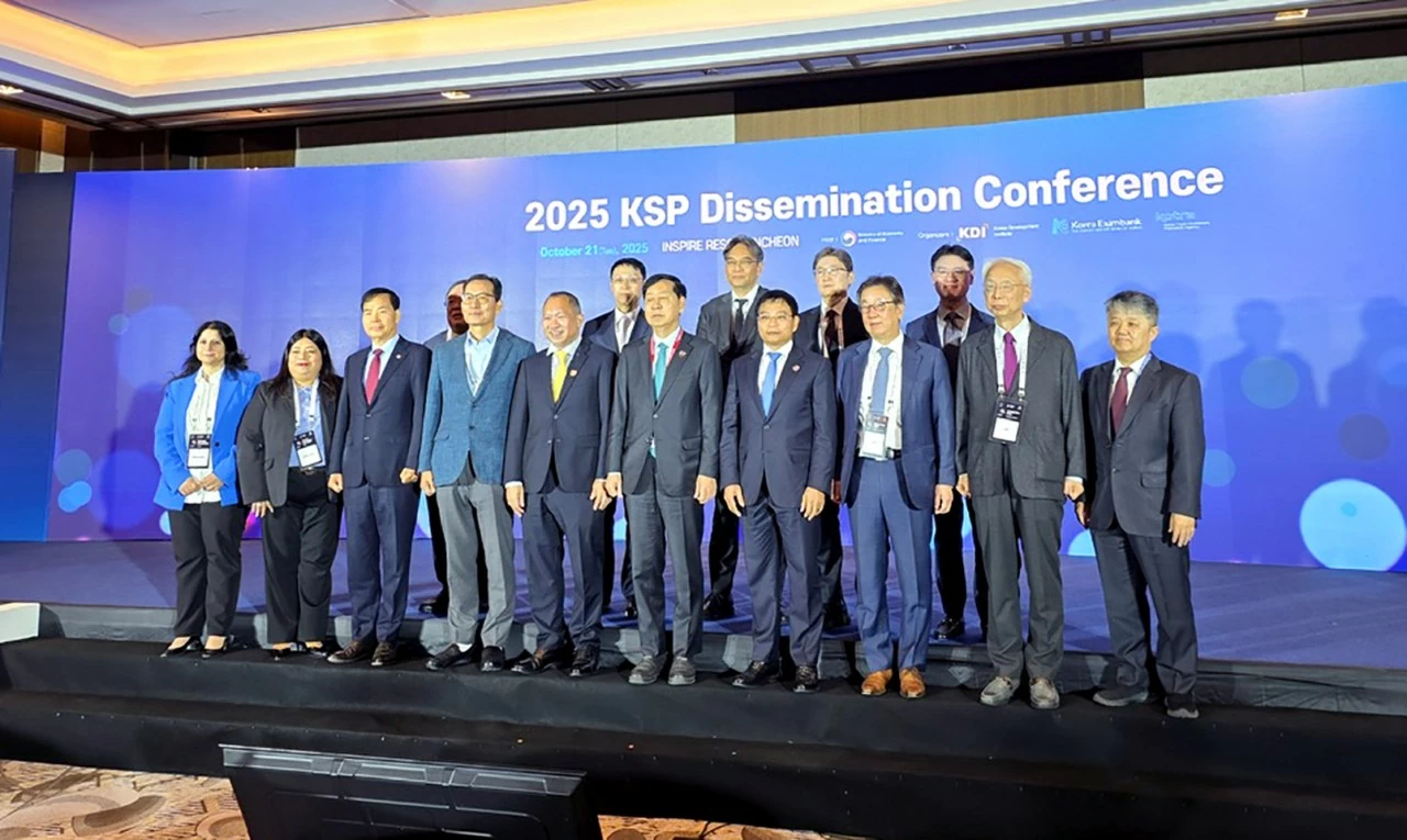 KSP 2025: Kết nối tri thức và thịnh vượng trong APEC và hơn thế nữa KSP 2025: Kết nối tri thức và thịnh vượng trong APEC và hơn thế nữa