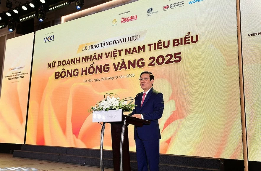 undefined Doanh nhân nữ vươn tầm trong kỷ nguyên mới
