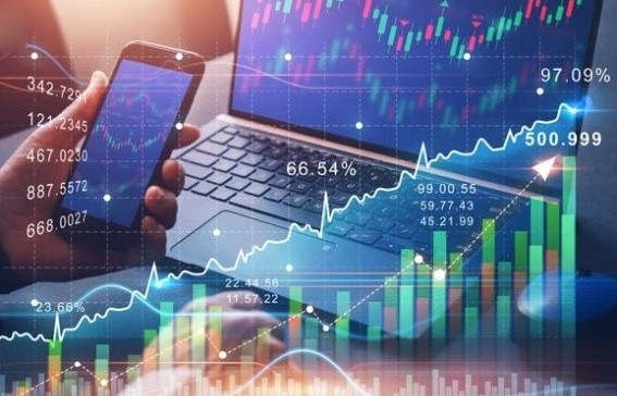 Cuộc đua mở rộng vốn và thị phần môi giới gia tăng sức nóng trong ngành chứng khoán