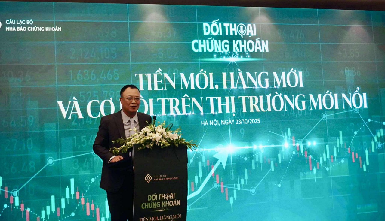 Nâng hạng thị trường chứng khoán Việt Nam kích hoạt làn sóng vốn và hàng hóa mới