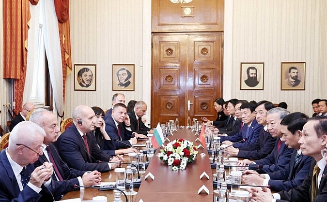 Việt Nam - Bulgaria thiết lập quan hệ Đối tác chiến lược