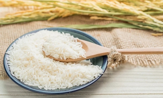 Ngày 25/10: Giá gạo trong nước và xuất khẩu tương đối ổn định