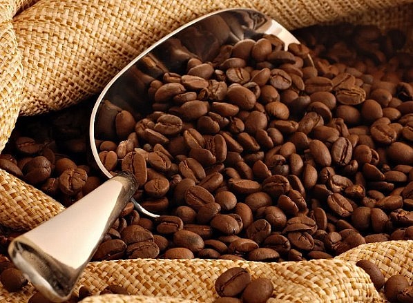 Ngày 25/10: Giá cà phê hiữ đà tăng mạnh, hồ tiêu lao dốc Ngày 25/10: Giá cà phê giữ đà tăng mạnh, hồ tiêu lao dốc