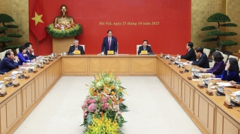 Thủ tướng chủ trì phiên họp Chính phủ về các nhiệm vụ trọng tâm tới cuối năm