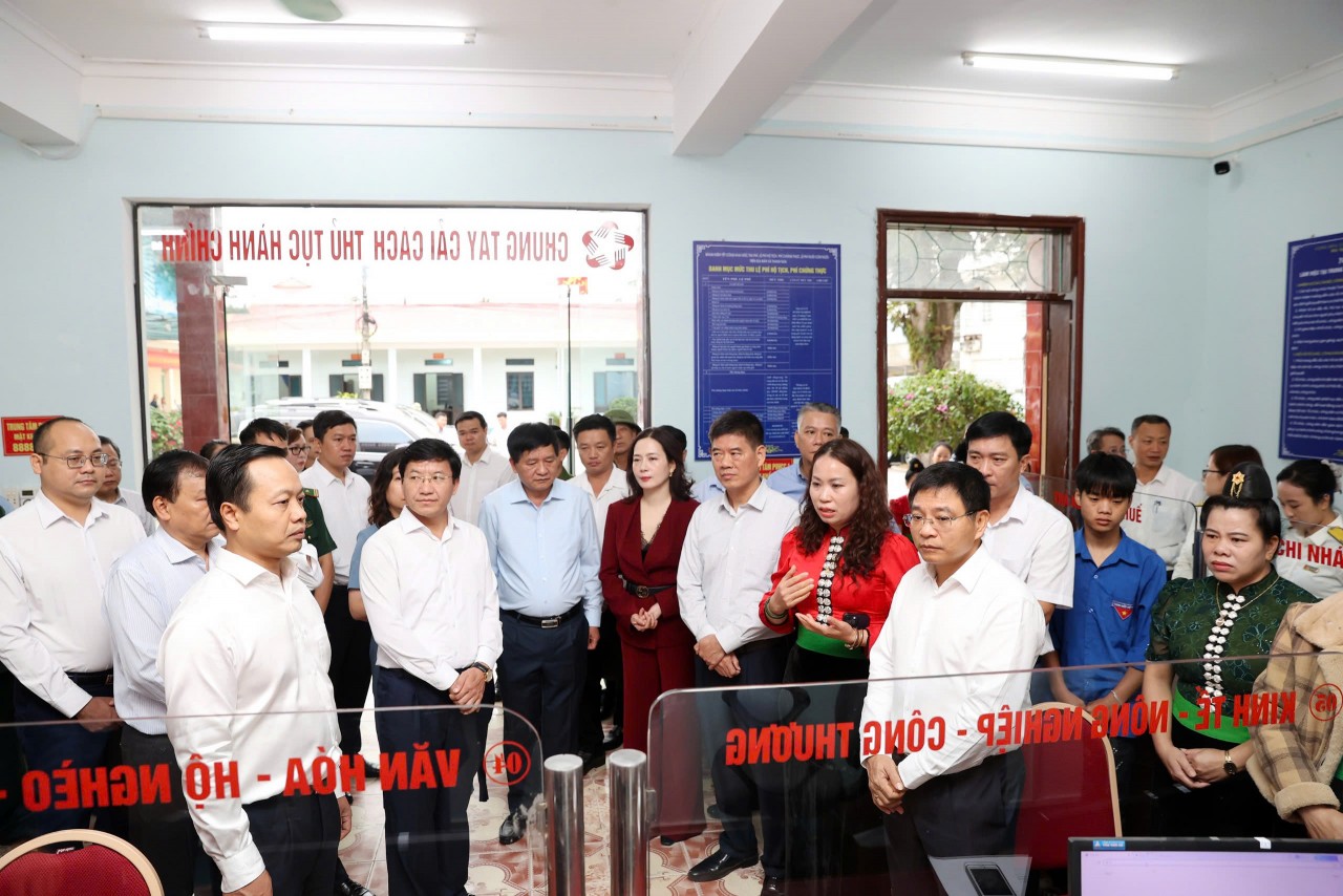 Bộ trưởng Nguyễn Văn Thắng khảo sát thực tế việc triển khai mô hình chính quyền hai cấp tại Điện Biên Bộ trưởng Nguyễn Văn Thắng khảo sát thực tế việc triển khai mô hình chính quyền hai cấp tại Điện Biên
