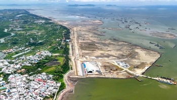 Cận cảnh đại công trường Khu đô thị lấn biển Cần Giờ sau 6 tháng thi công