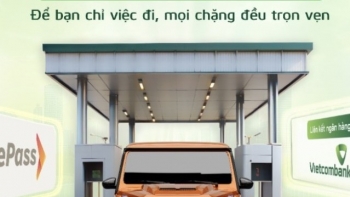 Vietcombank là ngân hàng đầu tiên liên kết trực tiếp với tài khoản giao thông ePass, khách hàng không cần nạp tiền, phí giao thông sẽ trừ trực tiếp qua tài khoản ngân hàng