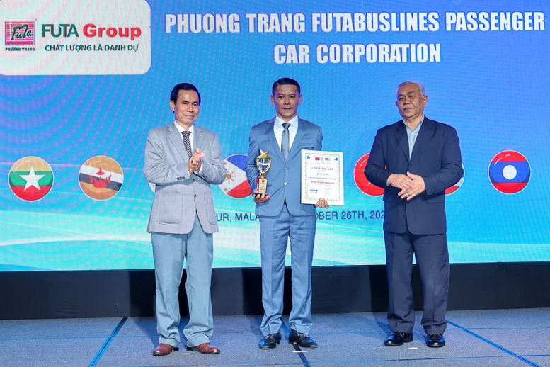 Kim Long Motor nhận giải thưởng "Thương hiệu uy tín hàng đầu ASEAN"- Ảnh 1. Kim Long Motor nhận giải thưởng