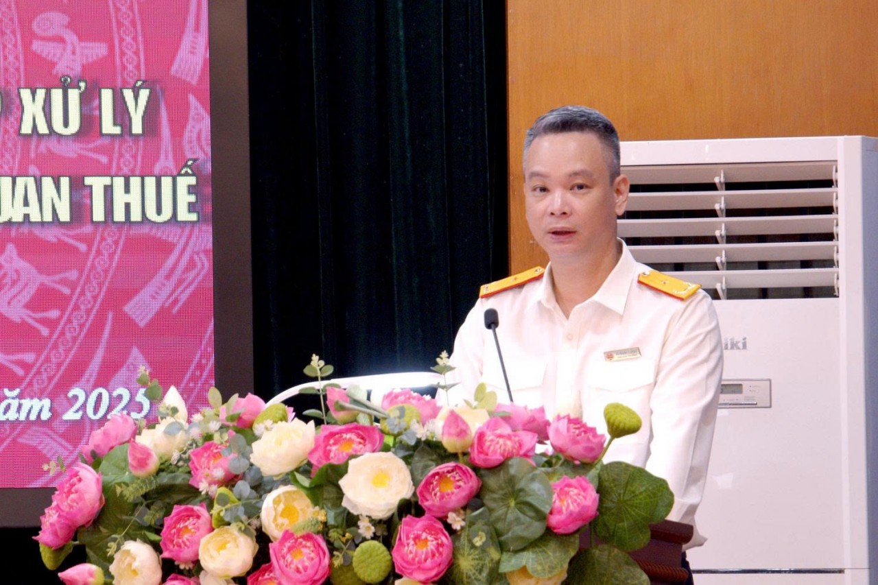 Nâng cao năng lực đấu tranh phòng, chống vi phạm pháp luật về thuế cho công chức thuế Nâng cao năng lực đấu tranh phòng, chống vi phạm pháp luật về thuế cho công chức thuế