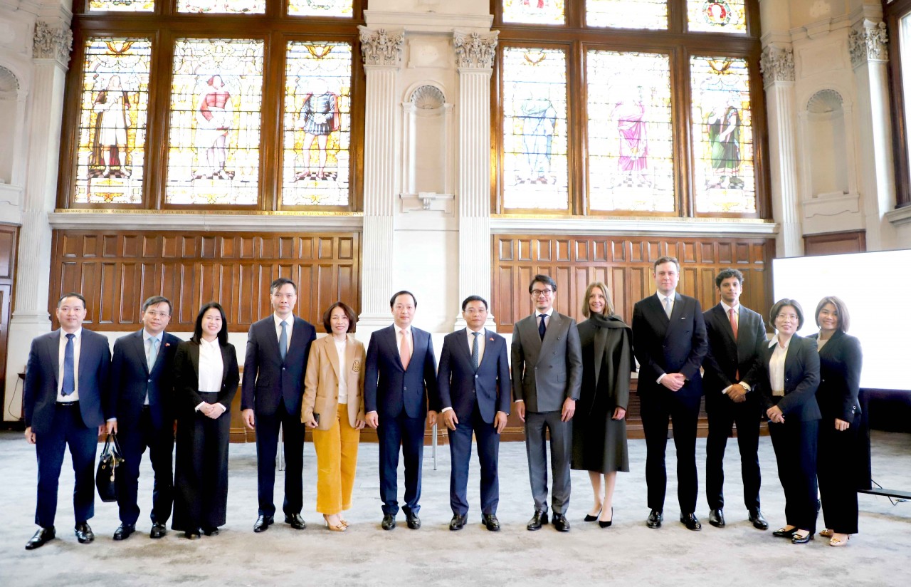 Bộ Tài chính Việt Nam hợp tác Ngân hàng JP Morgan trong lĩnh vực tài chính quốc tế Bộ Tài chính Việt Nam hợp tác Ngân hàng JP Morgan trong lĩnh vực tài chính quốc tế