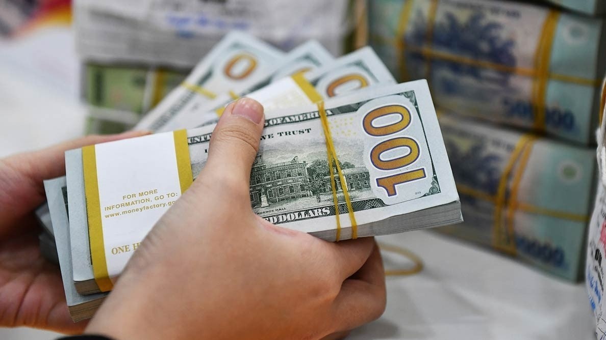 Tỷ giá USD hôm nay (31/10): Thị trường tự do tăng ở cả hai chiều mua và bán