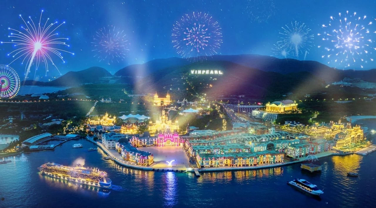 Vingroup đạt 7.565 tỷ đồng lợi nhuận sau thuế 9 tháng năm 2025 Vingroup đạt 7.565 tỷ đồng lợi nhuận sau thuế 9 tháng năm 2025
