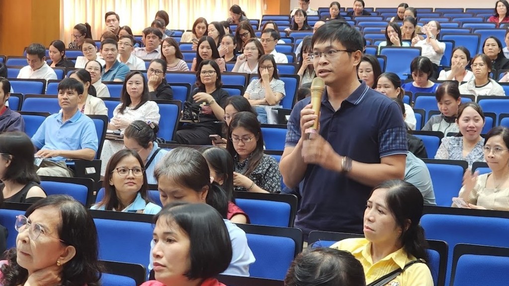 Thuế TP. Hồ Chí Minh giải đáp nhiều câu hỏi cho doanh nghiệp trên địa bàn