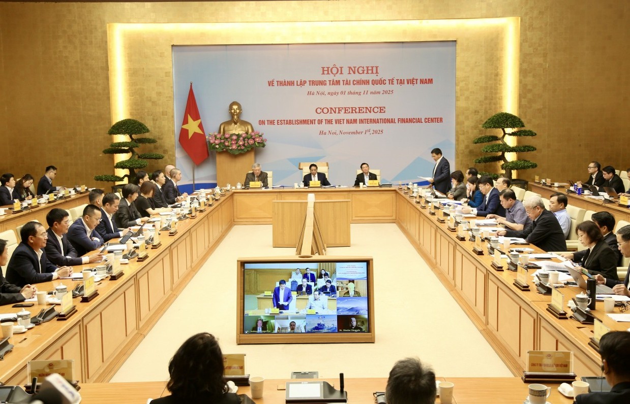 Đề xuất 4 phương án về cơ quan giám sát, cơ quan điều hành Trung tâm Tài chính quốc tế tại Việt Nam