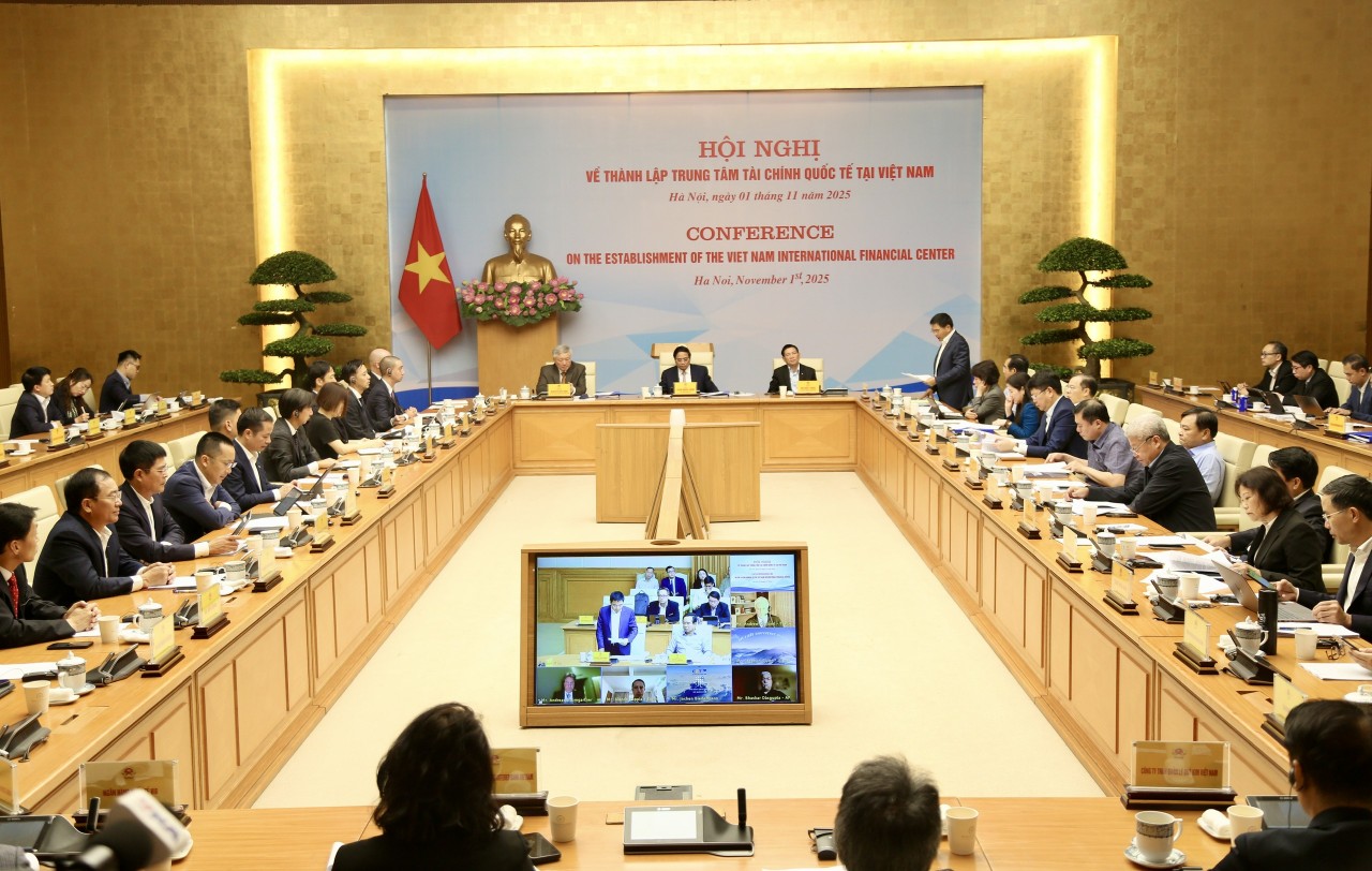 Đề xuất 4 phương án về cơ quan giám sát, cơ quan điều hành Trung tâm Tài chính quốc tế tại Việt Nam Đề xuất 4 phương án về cơ quan giám sát, cơ quan điều hành Trung tâm Tài chính quốc tế tại Việt Nam