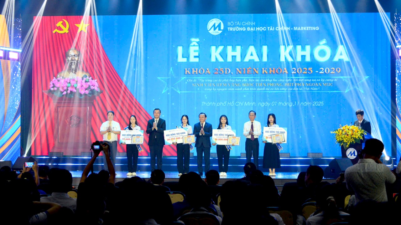 Trường Đại học Tài chính – Marketing đón hơn 6.200 tân sinh viên khóa 25D