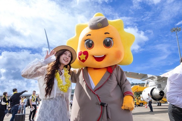 Những hình ảnh chuyến bay đầu tiên của Hãng hàng không Sun PhuQuoc Airways Những hình ảnh chuyến bay đầu tiên của Hãng hàng không Sun PhuQuoc Airways