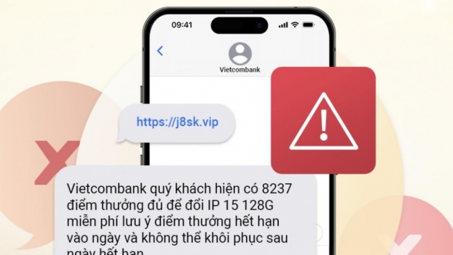 Cảnh báo lừa đảo mạo danh tin nhắn SMS Vietcombank với nội dung thông báo điểm thưởng hết hạn, hướng dẫn đổi quà để đánh cắp thông tin thẻ