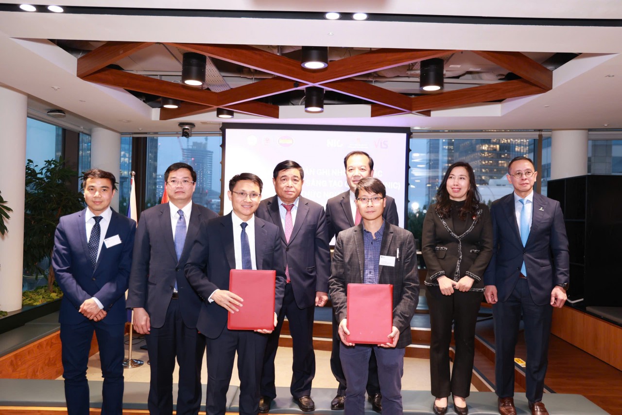 NIC và VIS: Hợp tác triển khai các sáng kiến về đổi mới sáng tạo NIC và VIS: Hợp tác triển khai các sáng kiến về đổi mới sáng tạo