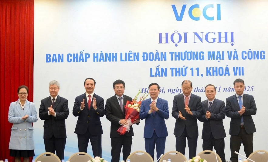 Ông Hồ Sỹ Hùng được bầu giữ chức Chủ tịch VCCI nhiệm kỳ 2021 - 2026
