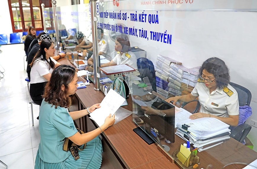 Hà Nội: 10 tháng, Tổng thu ngân sách nhà nước vượt 9,8% dự toán pháp lệnh