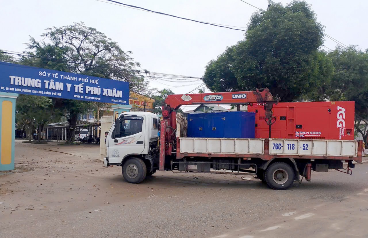 Chi cục Dự trữ Nhà nước khu vực X xuất cấp vật tư dự trữ quốc gia (lần 3) cho Huế Chi cục Dự trữ Nhà nước khu vực X xuất cấp vật tư dự trữ quốc gia (lần 3) cho Huế