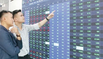 Thông tư 102/2025/TT-BTC: Chuẩn hóa an toàn vốn, nâng quản trị rủi ro