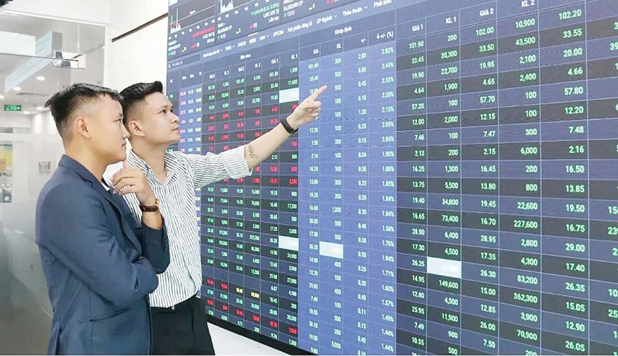 Thông tư 102/2025/TT-BTC: Chuẩn hóa an toàn vốn, nâng quản trị rủi ro