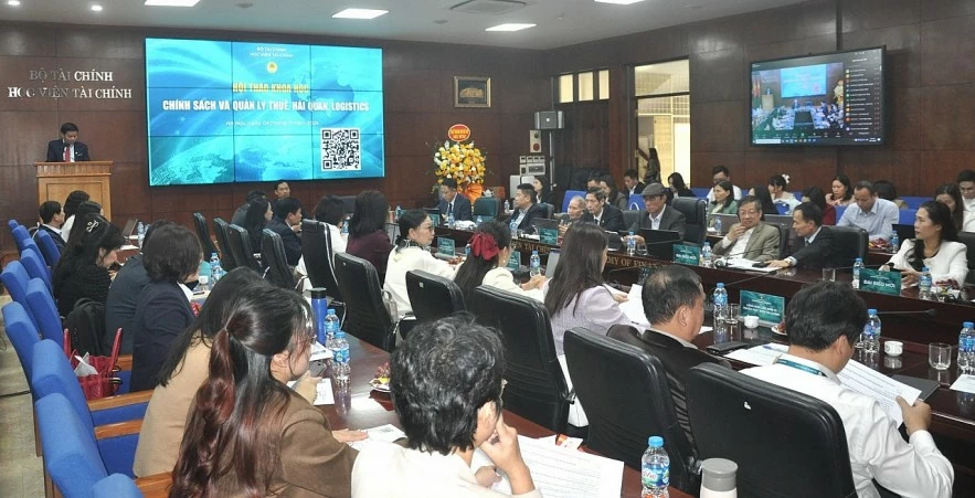Giải pháp hoàn thiện chính sách quản lý thuế, hải quan, logistics trong bối cảnh mới Giải pháp hoàn thiện chính sách quản lý thuế, hải quan, logistics trong bối cảnh mới