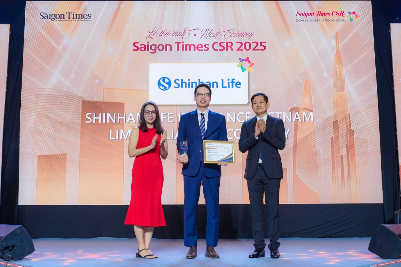 Shinhan Life Việt Nam nhận danh hiệu Shinhan Life Việt Nam nhận danh hiệu