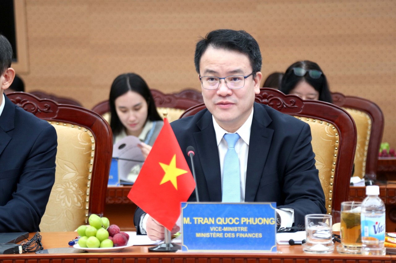 Đối thoại cấp cao thường niên về kinh tế Việt Nam - Cộng hoà Pháp Đối thoại cấp cao thường niên về kinh tế Việt Nam - Cộng hoà Pháp