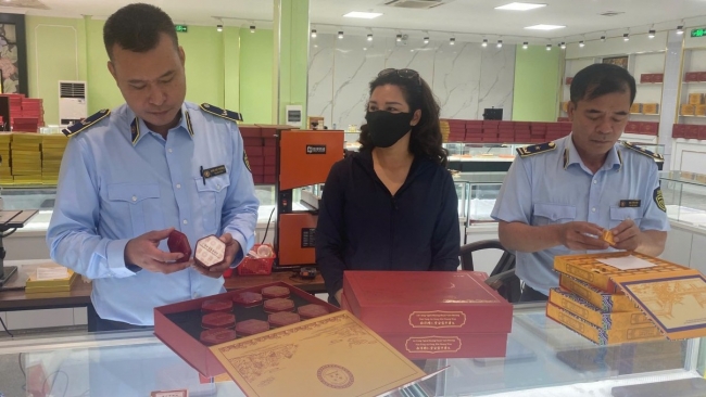 Quảng Ninh: Thu giữ lượng lớn hàng giả hàng nhập lậu trị giá hơn 2,6 tỷ đồng