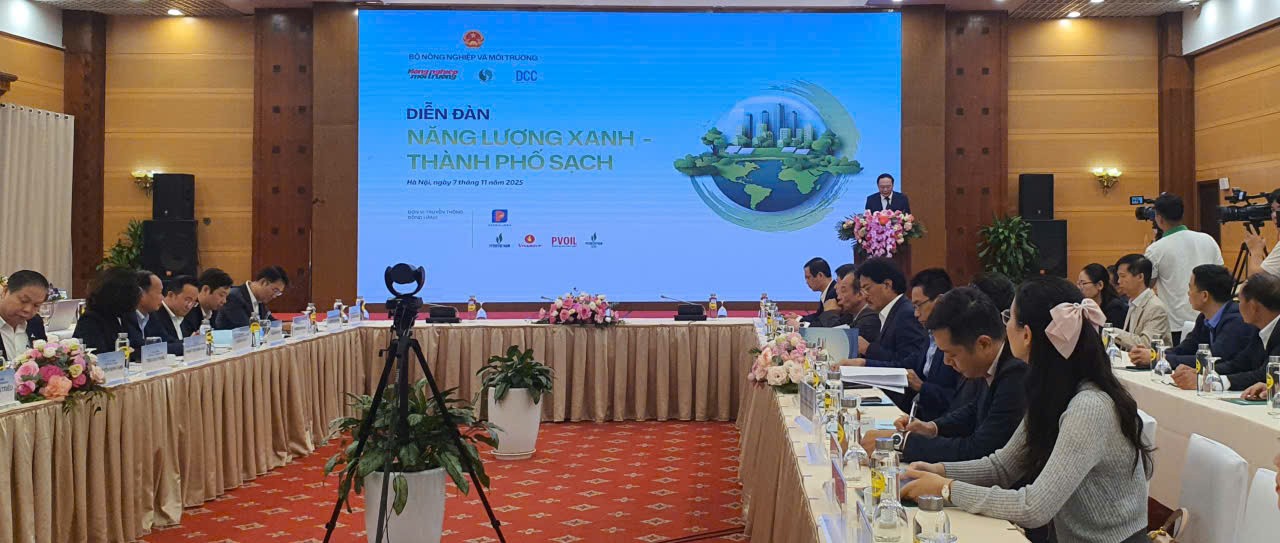 Phát triển năng lượng xanh: Chìa khóa để thực hiện của mục tiêu giảm phát thải khí nhà kính Phát triển năng lượng xanh: Chìa khóa để thực hiện của mục tiêu giảm phát thải khí nhà kính