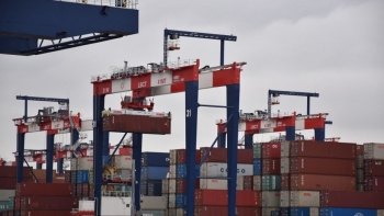 Mỹ tạm dừng thu phí cảng với Trung Quốc để thúc đẩy đàm phán hàng hải