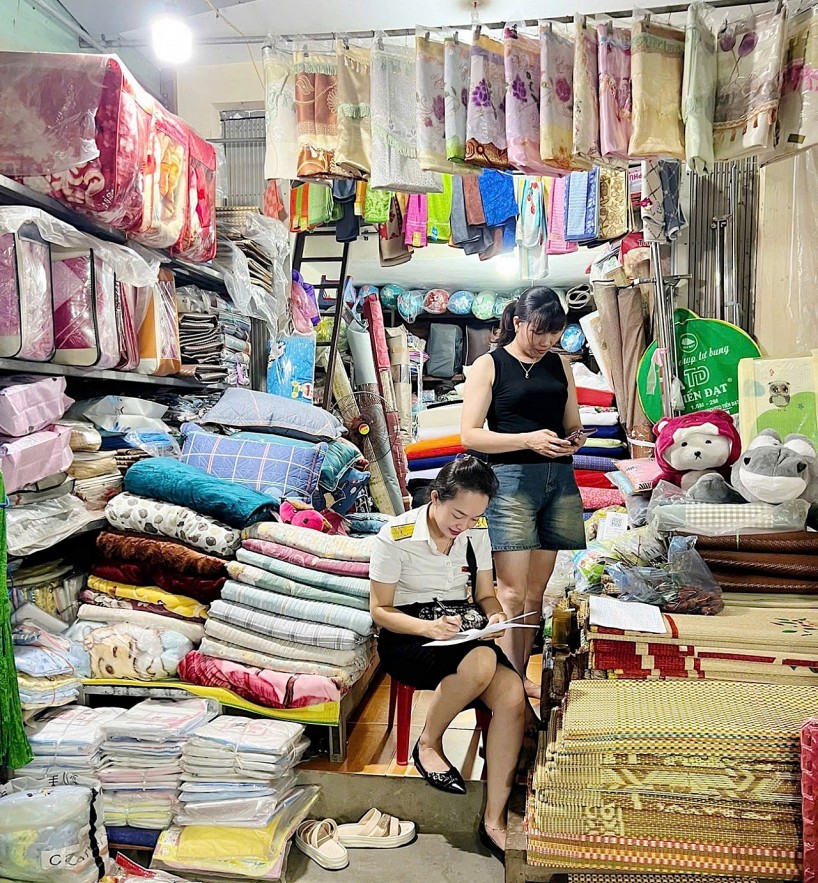 Thuế tỉnh Cao Bằng phát động “60 ngày cao điểm chuyển đổi mô hình từ thuế khoán sang kê khai đối với hộ kinh doanh” Thuế tỉnh Cao Bằng phát động “60 ngày cao điểm chuyển đổi mô hình từ thuế khoán sang kê khai đối với hộ kinh doanh”