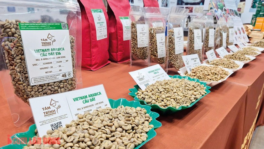 Cà phê đối mặt áp lực biến động lớn về giá