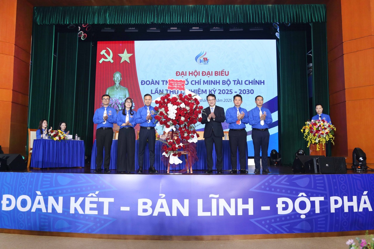 Tuổi trẻ Bộ Tài chính: Tiên phong - Đoàn kết - Bản lĩnh - Đột phá - Phát triển