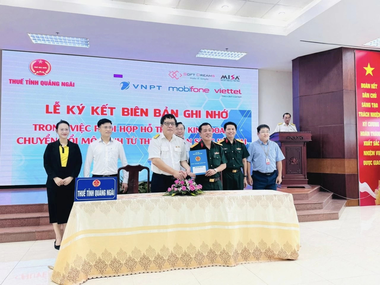 Thuế tỉnh Quảng Ngãi tập trung toàn lực triển khai 60 ngày cao điểm chuyển đổi mô hình thuế khoán sang kê khai