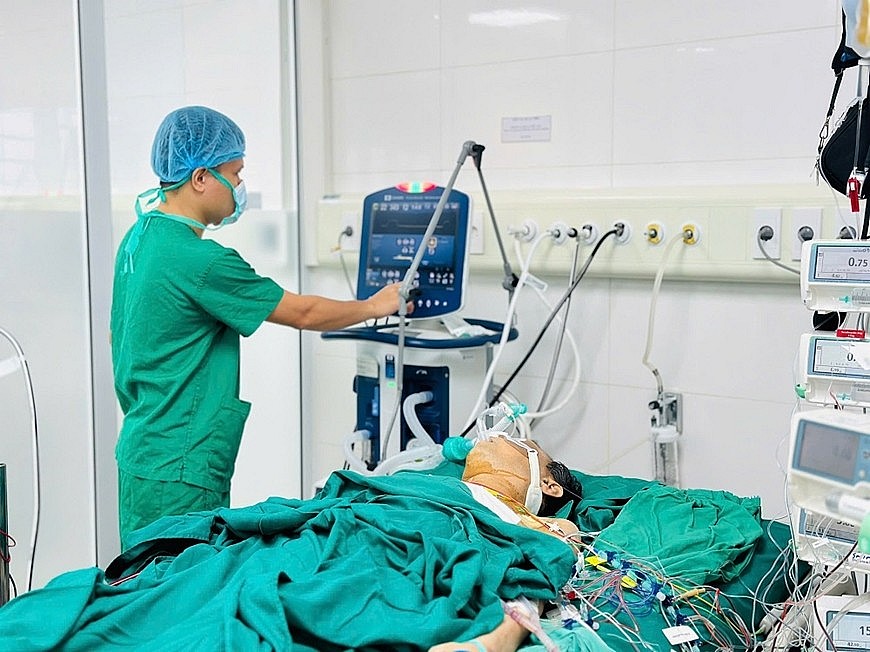 Bệnh viện Phổi Trung ương làm nên kỳ tích: Lần đầu tiên thực hiện thành công 2 ca ghép phổi trong 1 đêm