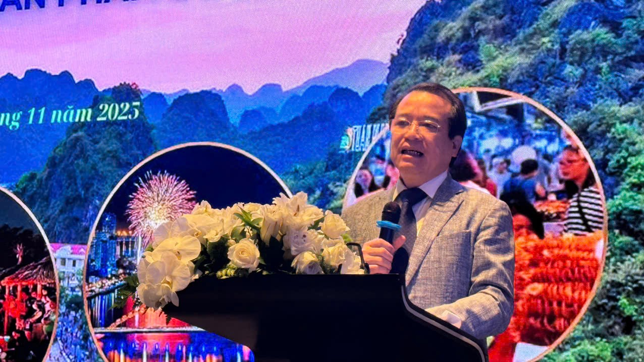 Phát triển du lịch đêm còn nhiều cơ hội và thách thức