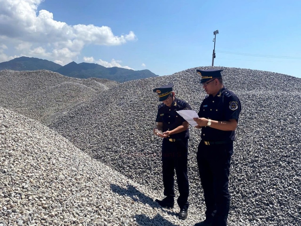 Chi cục Hải quan khu vực XIII: Tăng cường công tác thu, đẩy mạnh cải cách hành chính, chuyển đổi số