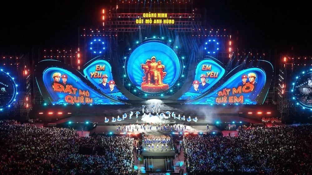Quảng Ninh: Concert “Quảng Ninh - Đất mỏ anh hùng Quảng Ninh: Concert “Quảng Ninh - Đất mỏ anh hùng