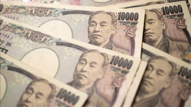Đồng yen chạm đáy 9 tháng trước kỳ vọng Chính phủ Mỹ sớm mở cửa trở lại