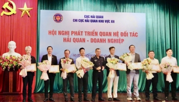 Hải quan khu vực XII đối thoại phát triển đối tác doanh nghiệp tạo thuận lợi thương mại
