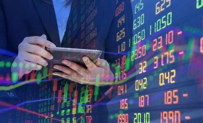 Thao túng cổ phiếu PPT hai cá nhân bị xử phạt 3 tỷ đồng, cấm giao dịch chứng khoán