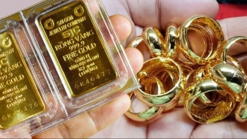 Giá vàng hôm nay (15/11): Vàng miếng, vàng nhẫn đồng loạt lao dốc theo giá vàng thế giới