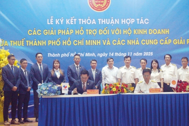 Công nghệ không còn là “rào cản” khi hộ kinh doanh chuyển đổi số