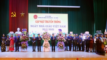 Trường Bồi dưỡng cán bộ Kinh tế – Tài chính gặp mặt truyền thống nhân Ngày Nhà giáo Việt Nam