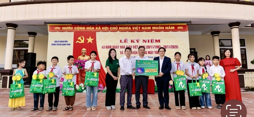 Nestlé Việt Nam trao tặng phòng máy tính giúp học sinh tiếp cận công nghệ